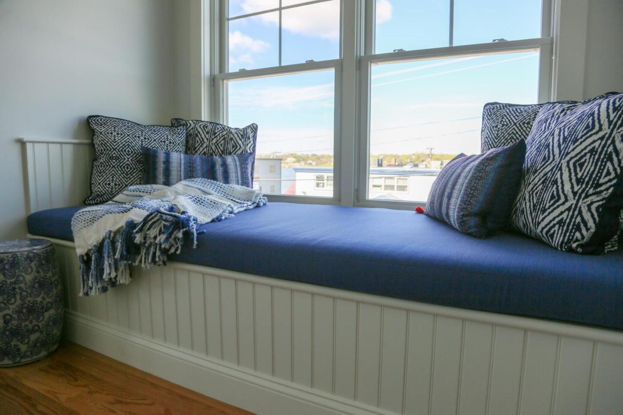 | The Sea Breeze Inn