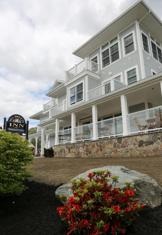 | The Sea Breeze Inn