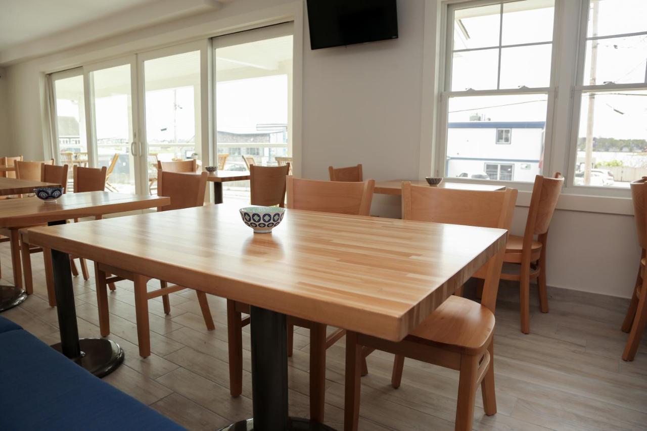 | The Sea Breeze Inn