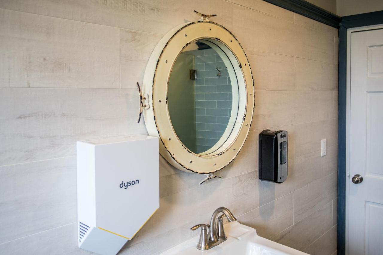 | Ocean Park Hotel
