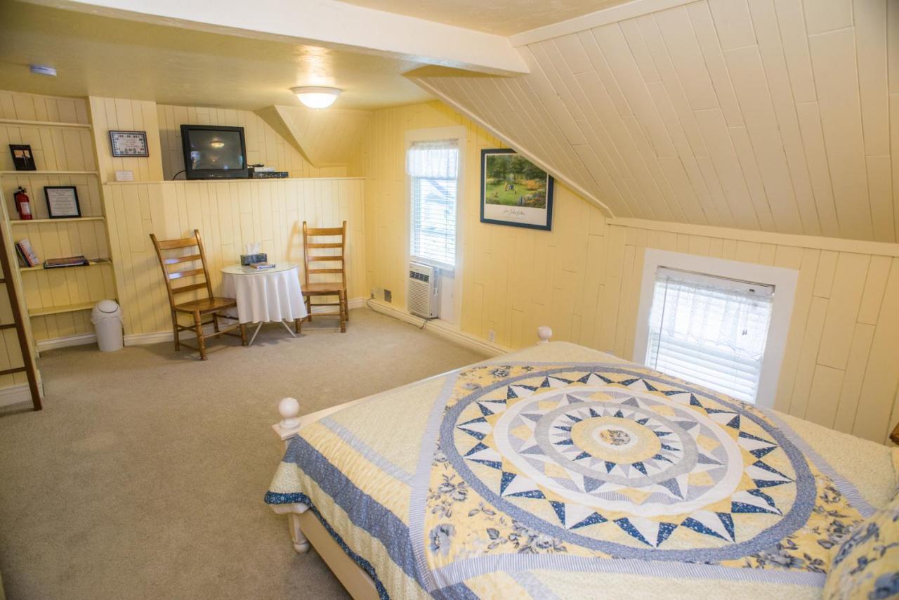 | Willow Pond Bed and Breakfast