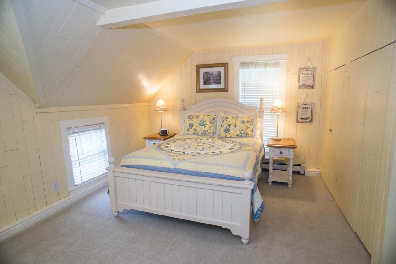 | Willow Pond Bed and Breakfast