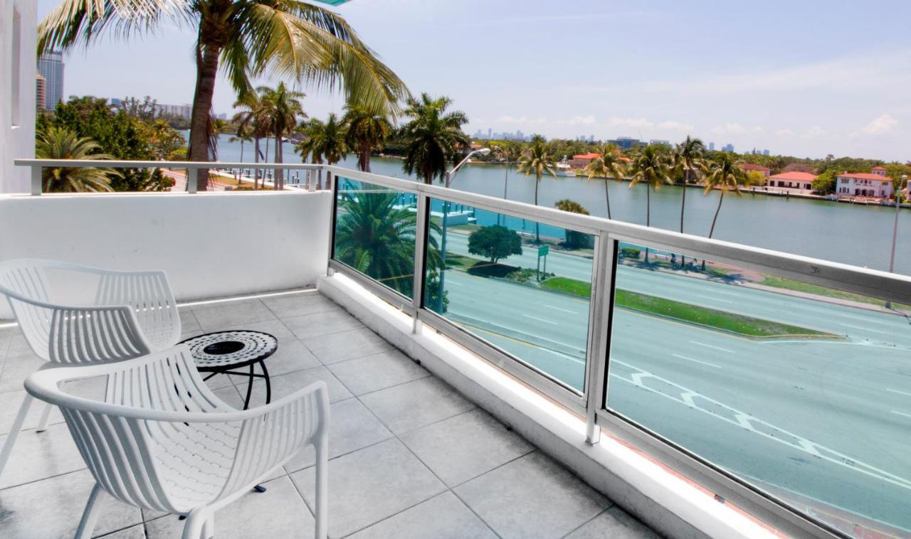 Corner Bayview Master Suite 2 Bedroom 2 Bath and Kitchen at Seacoast Suites on Miami Beach