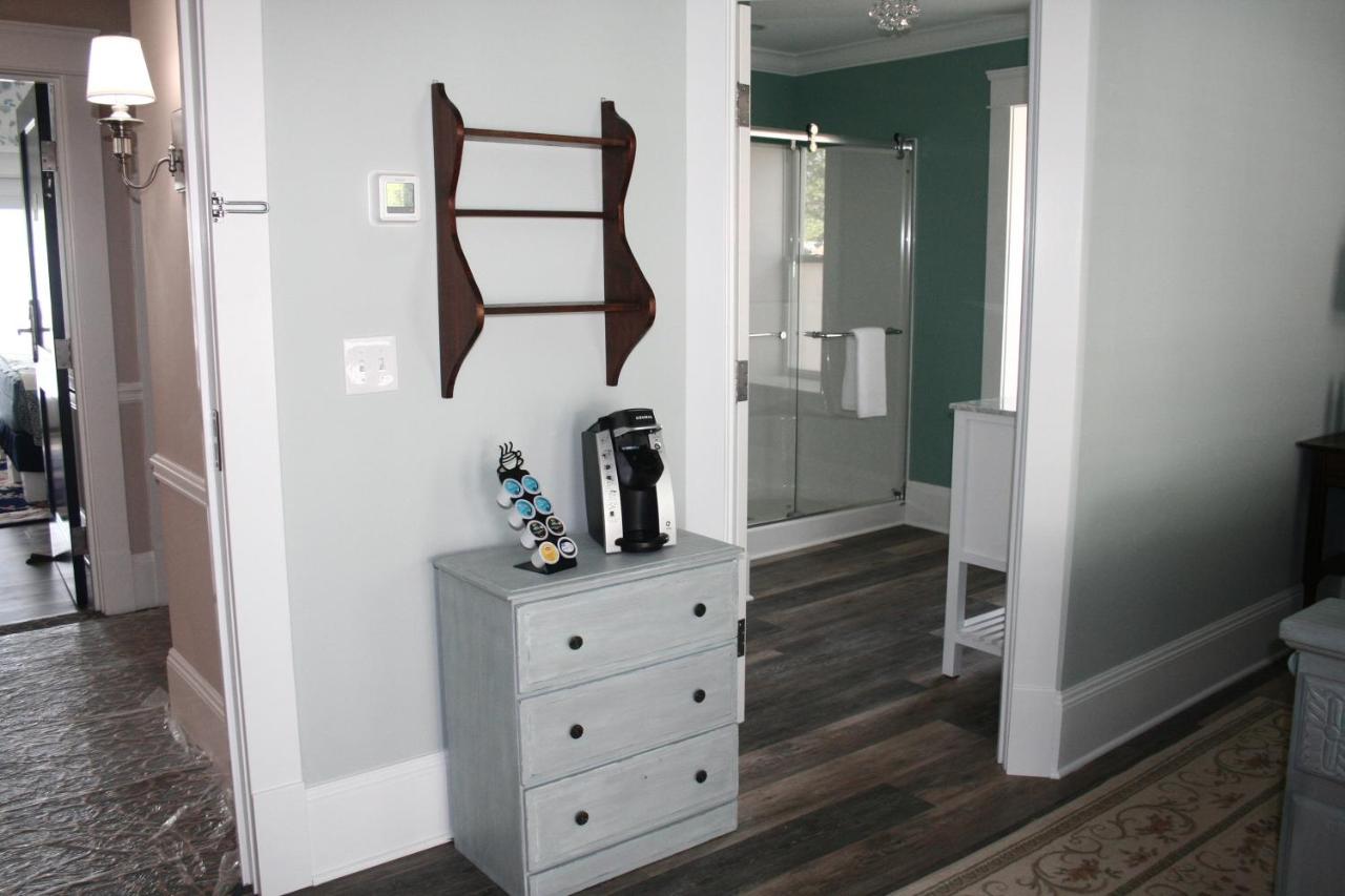 | Anchor Inn Boutique Hotel