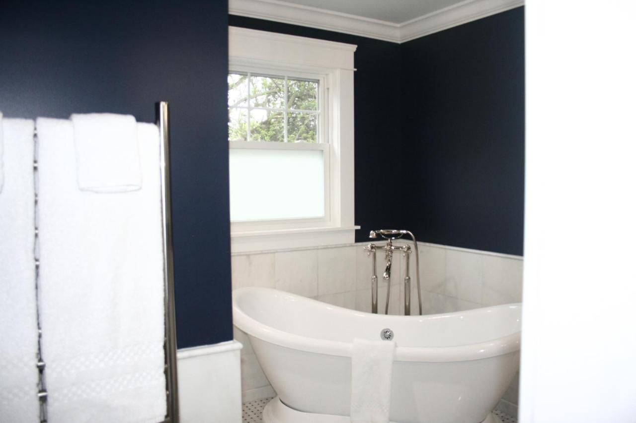 | Anchor Inn Boutique Hotel