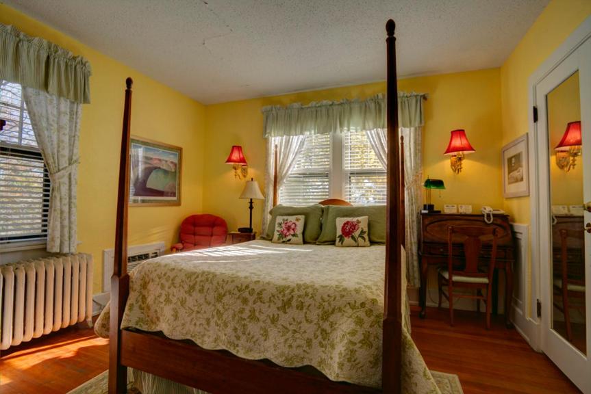 | Brown Street Inn Bed and Breakfast