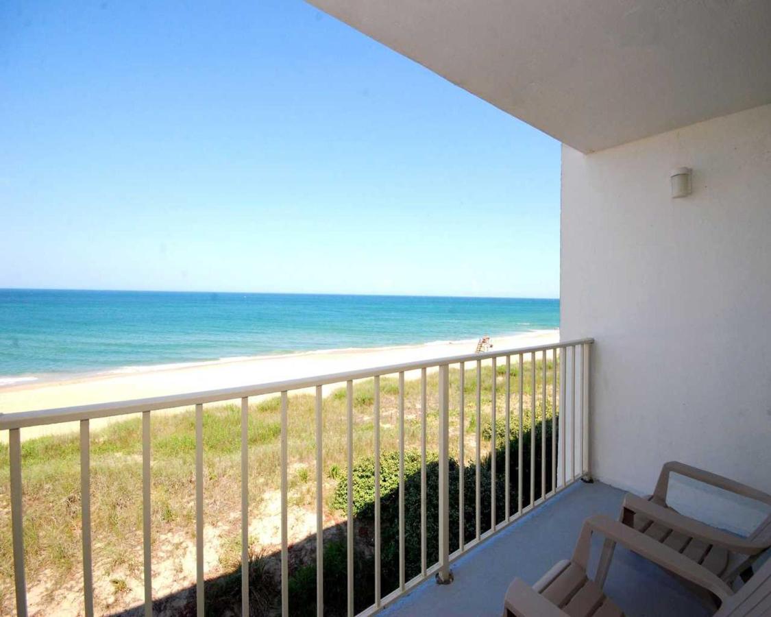 King Room with Ocean View - Non-Smoking at Comfort Inn On the Ocean
