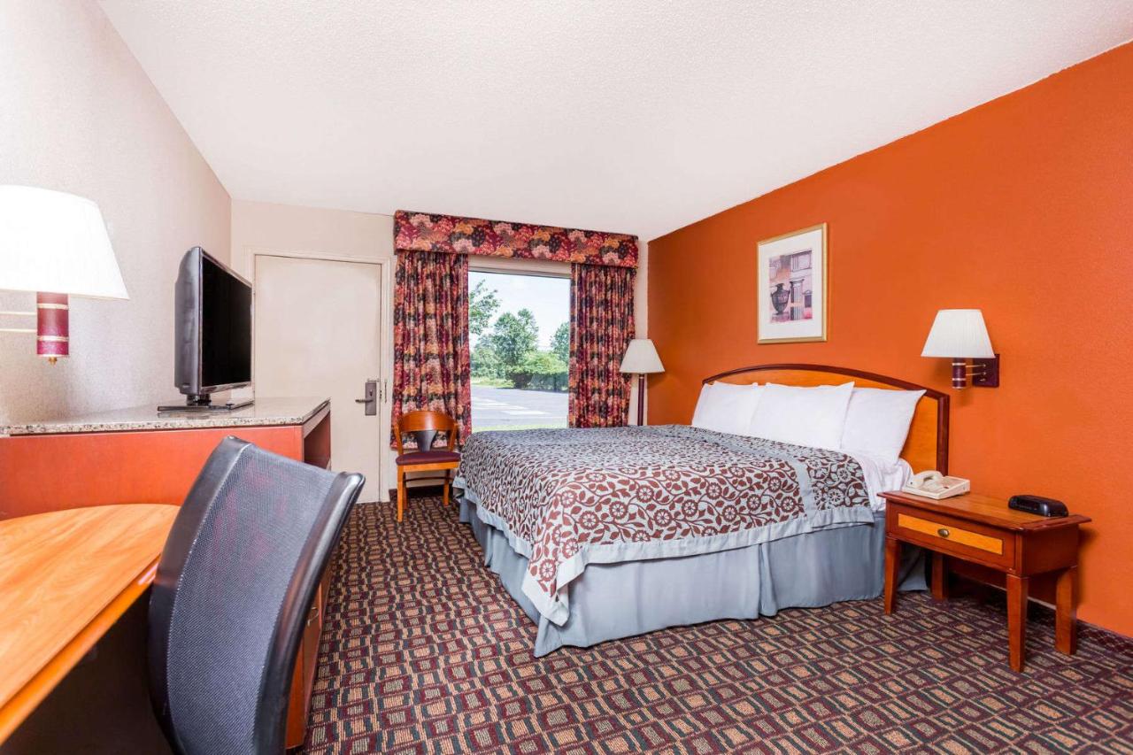 King Room - Disability Access/Smoking at Days Inn by Wyndham Augusta Wheeler Road