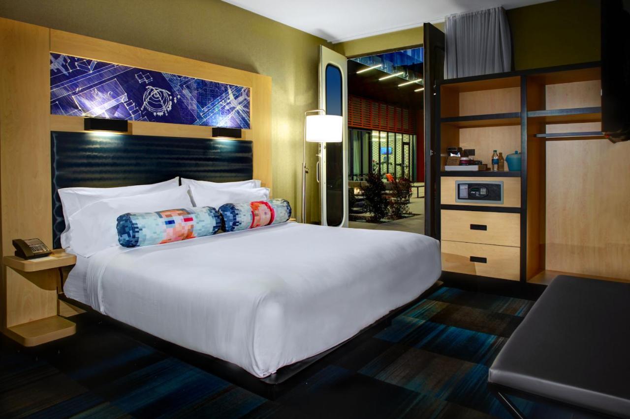 King Suite, 1 Bedroom Suite, 1 King, Alternate bed: sofa bed at Aloft by Marriott El Segundo - Los Angeles Airport