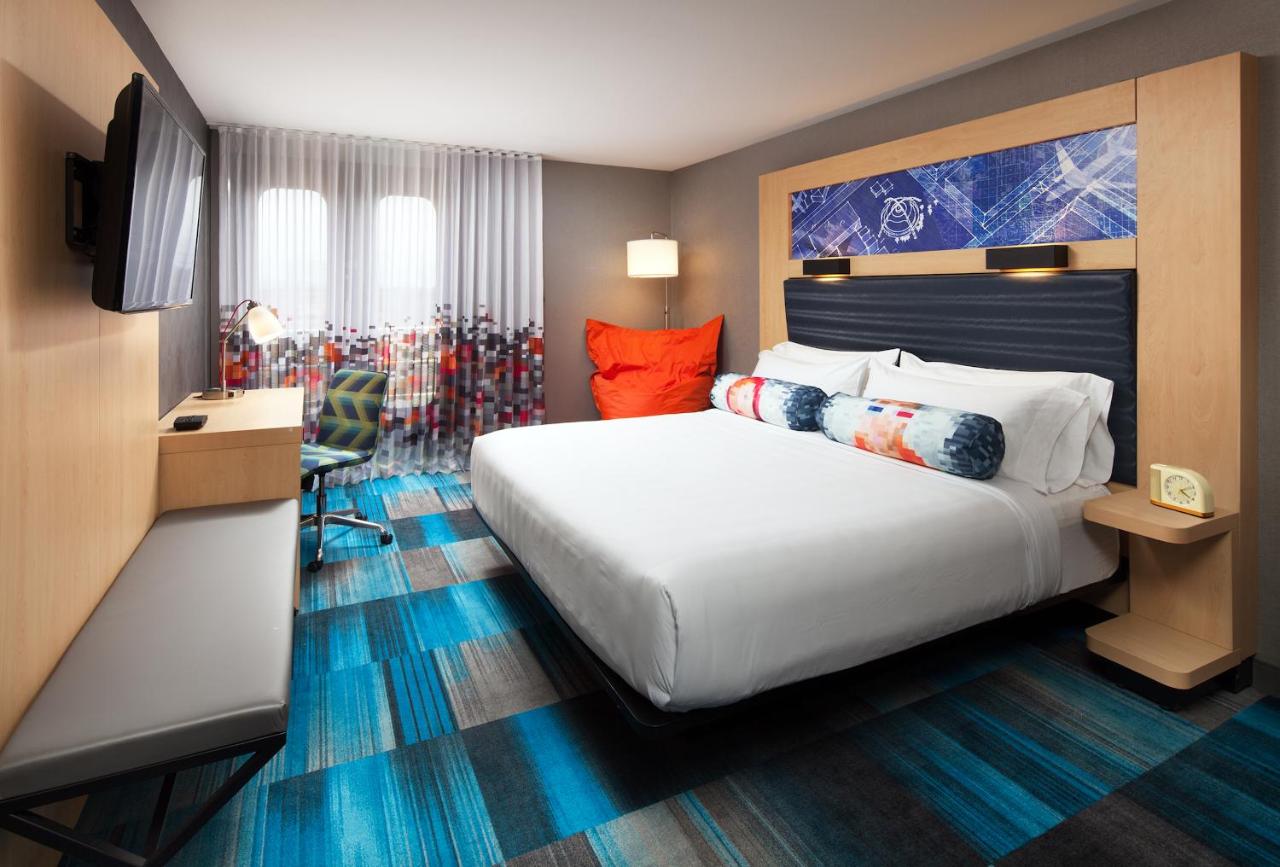 Aloft King, Guest room, 1 King at Aloft by Marriott El Segundo - Los Angeles Airport