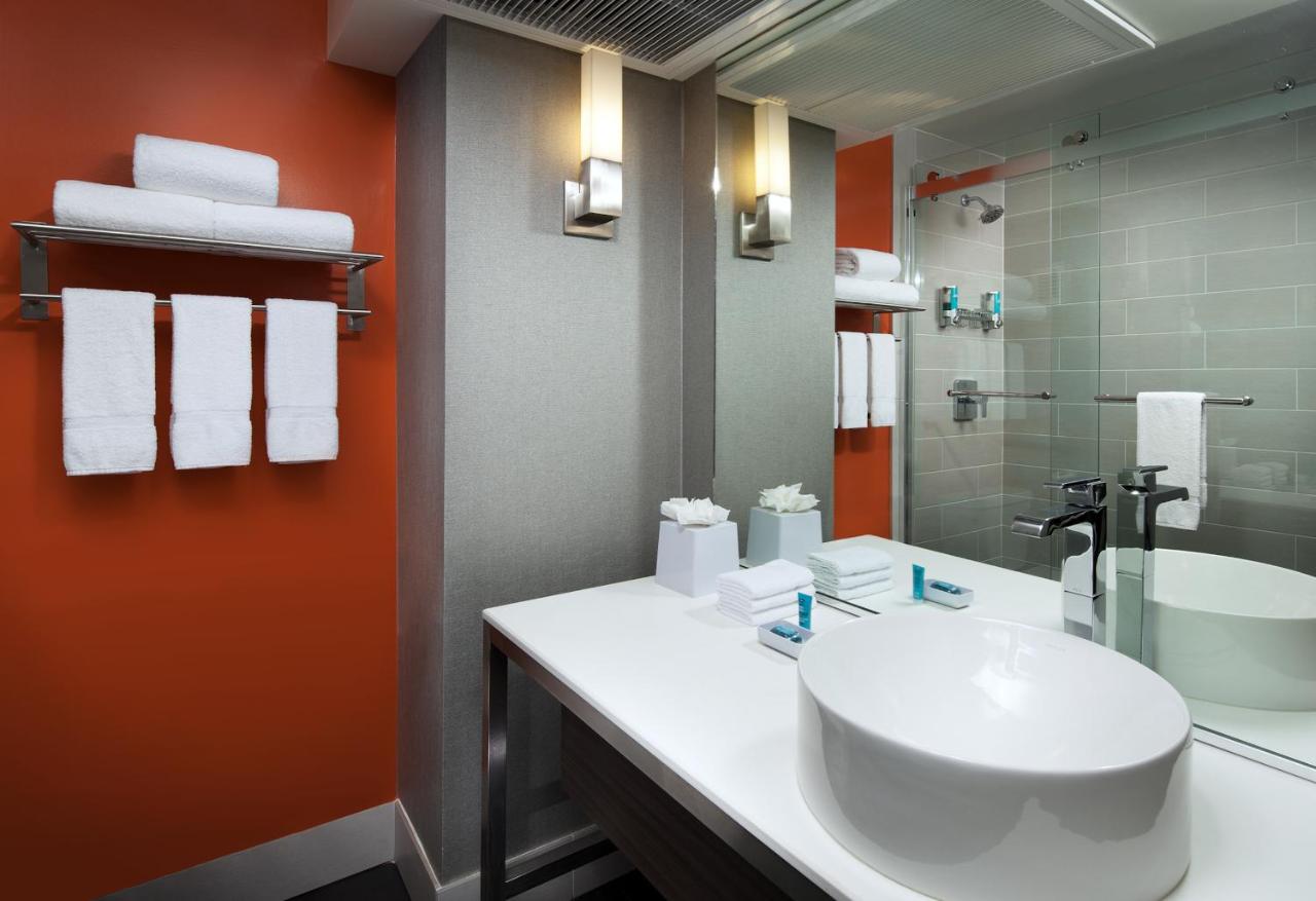 Aloft King, Guest room, 1 King at Aloft by Marriott El Segundo - Los Angeles Airport