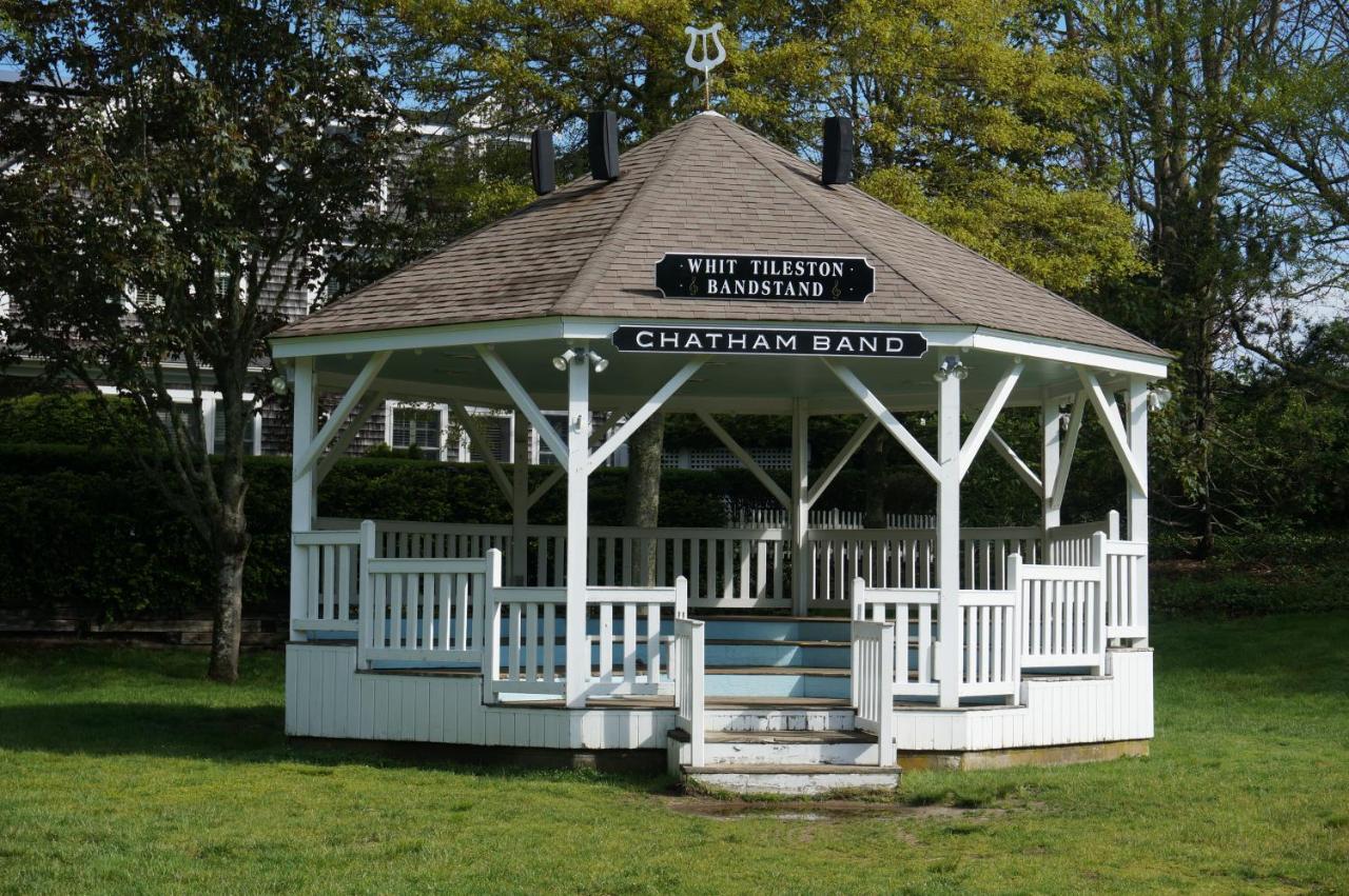 | Chatham Tides