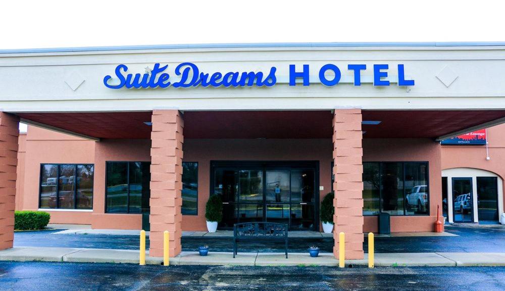  | Suite Dreams Hotel