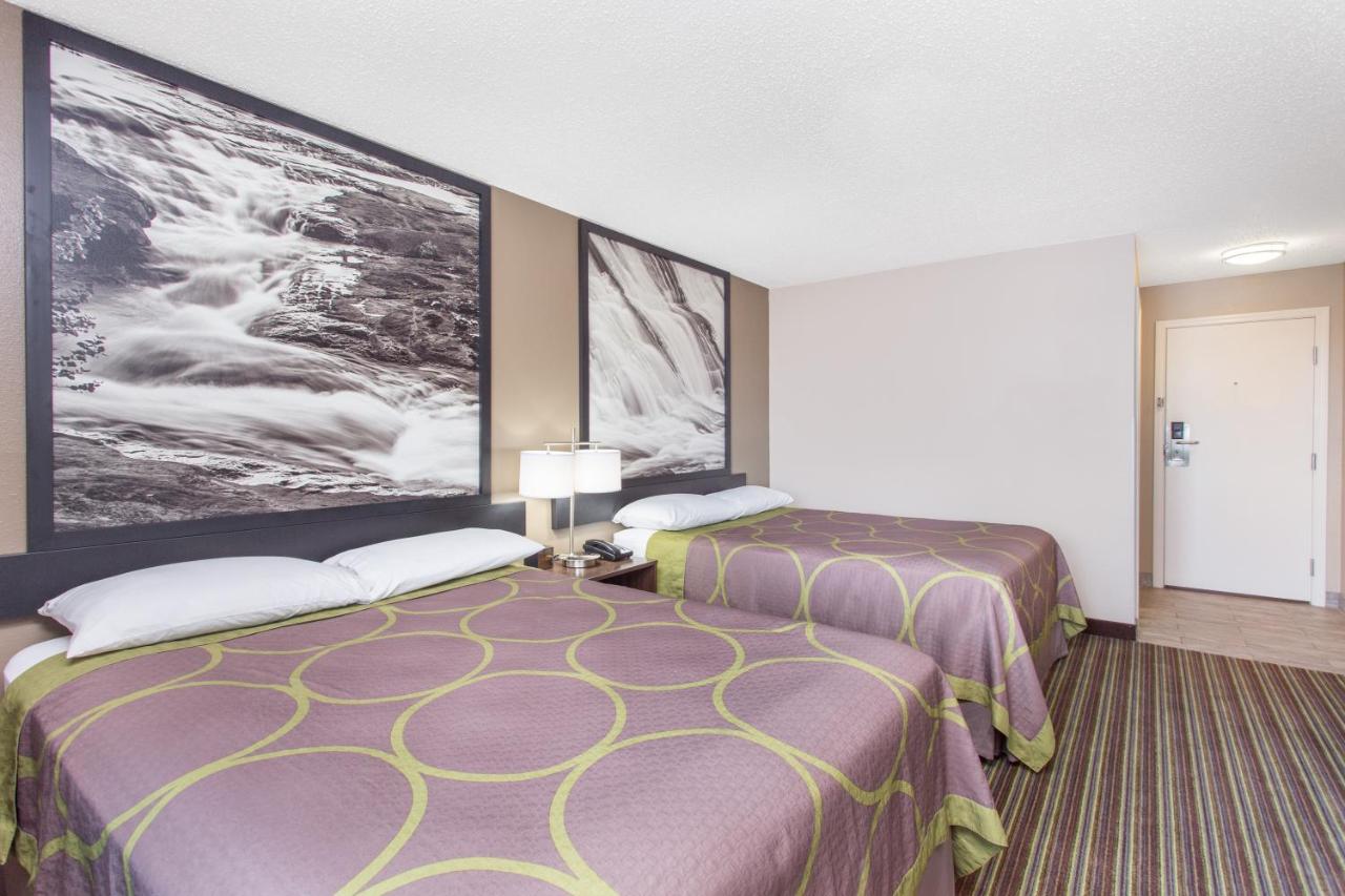 Queen Room with Two Queen Beds - Non-Smoking at Super 8 by Wyndham Columbus Airport