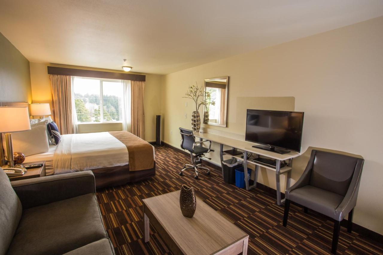 Family Suite at Inn at Wecoma