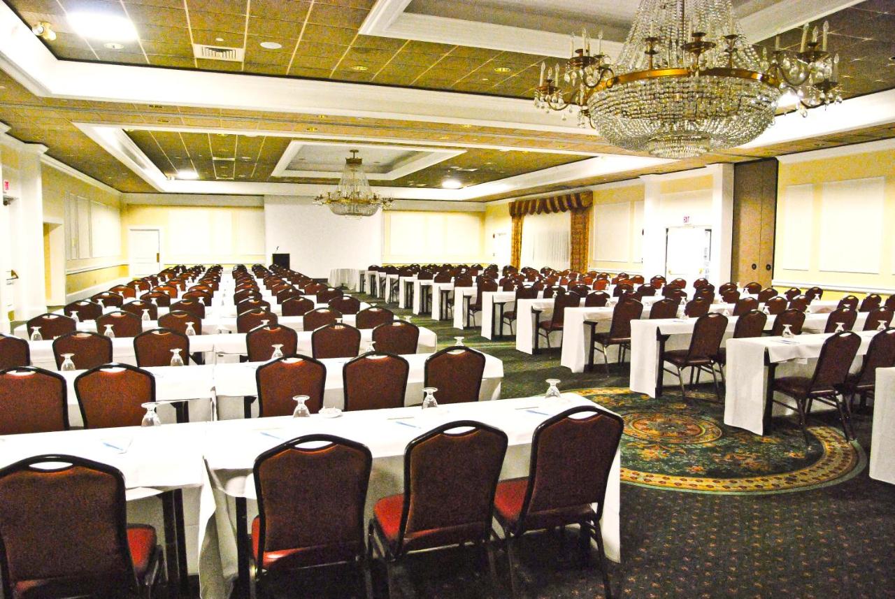| Ramada by Wyndham Seekonk Providence Area