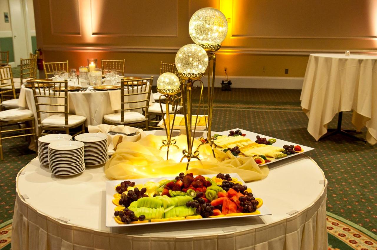 | Ramada by Wyndham Seekonk Providence Area