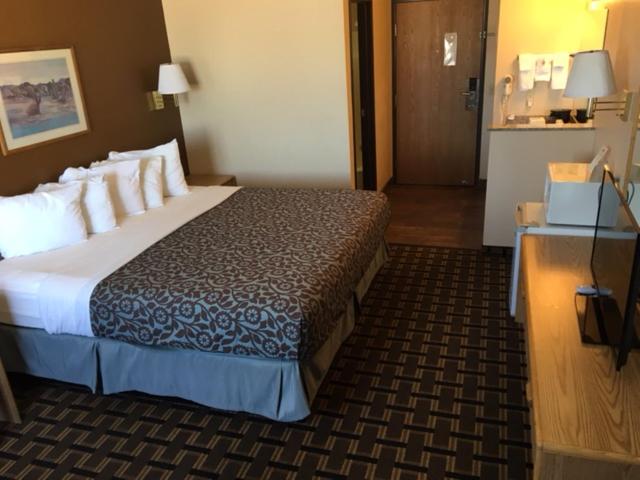 King Room - Non-Smoking at Days Inn by Wyndham Hurricane/Zion National Park Area