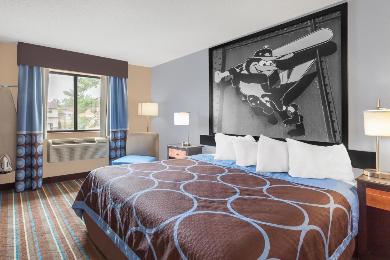 | Super 8 by Wyndham Havre De Grace Aberdeen Area