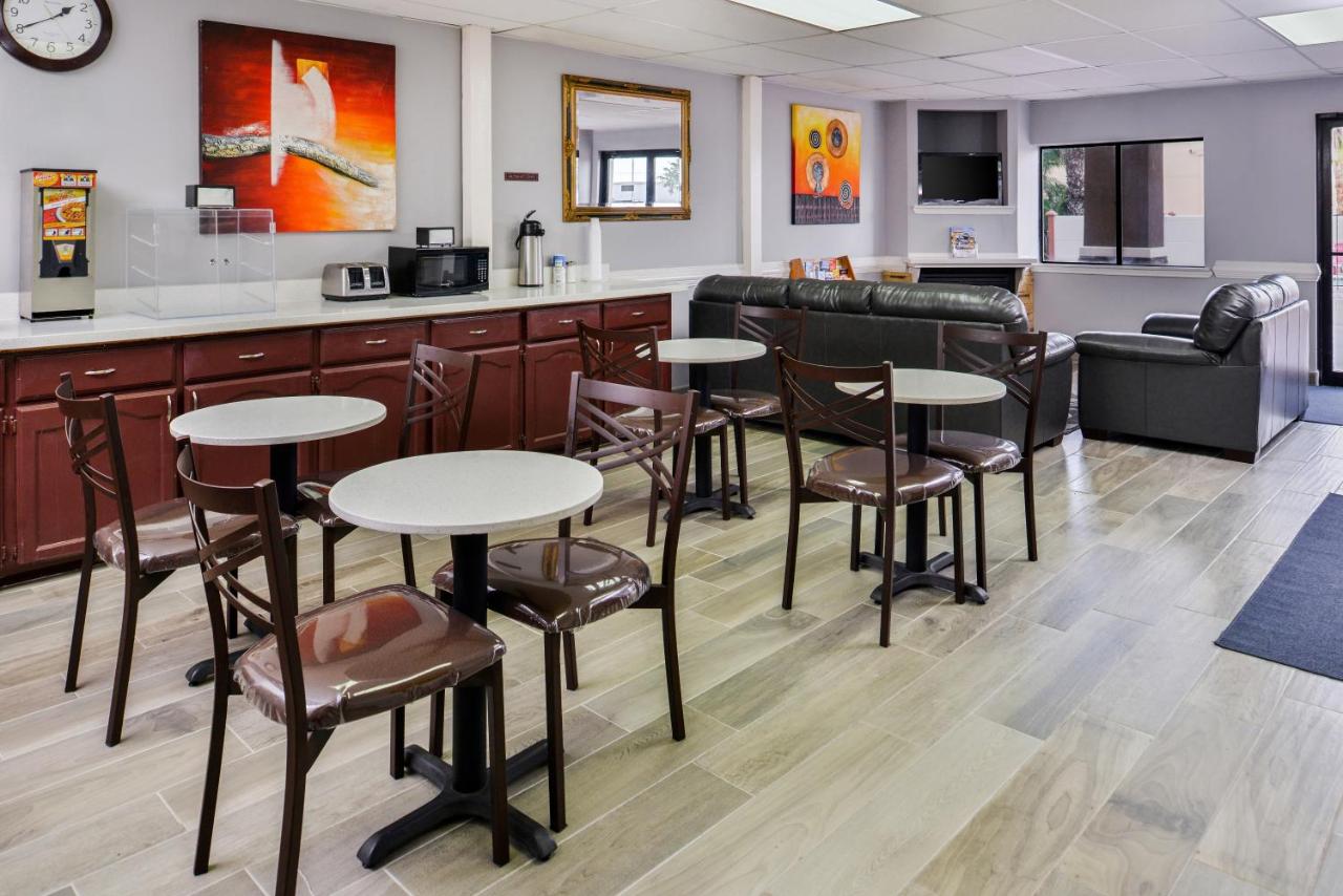 | Express Inn Weslaco/Mercedes