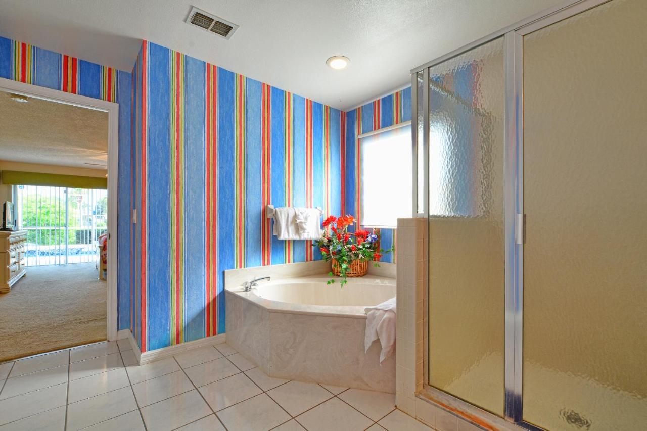  | Mickey's Lake Villa