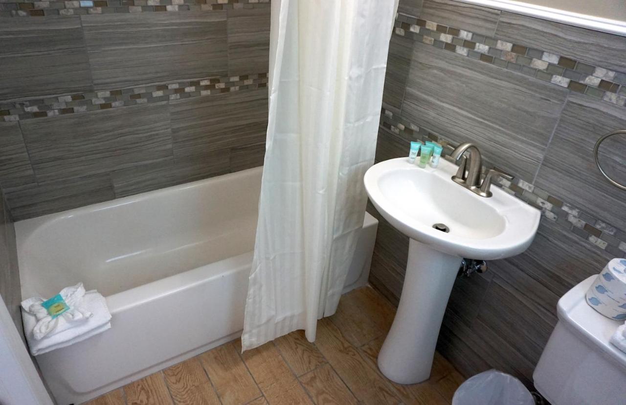 Standard Double Room at Beachside Resort
