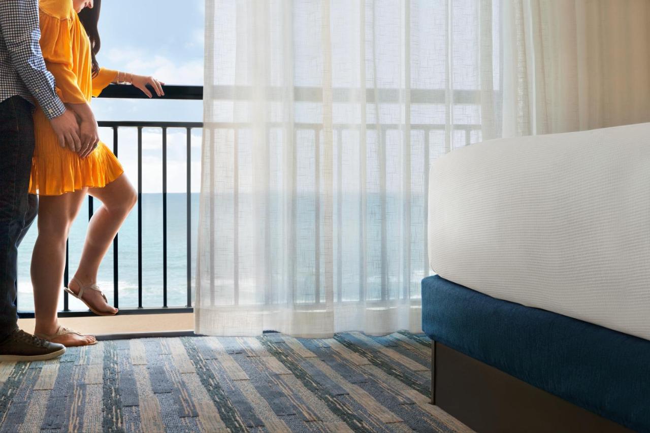King Studio Suite with Roll-In Shower- Disability Access at Hyatt House Virginia Beach / Oceanfront