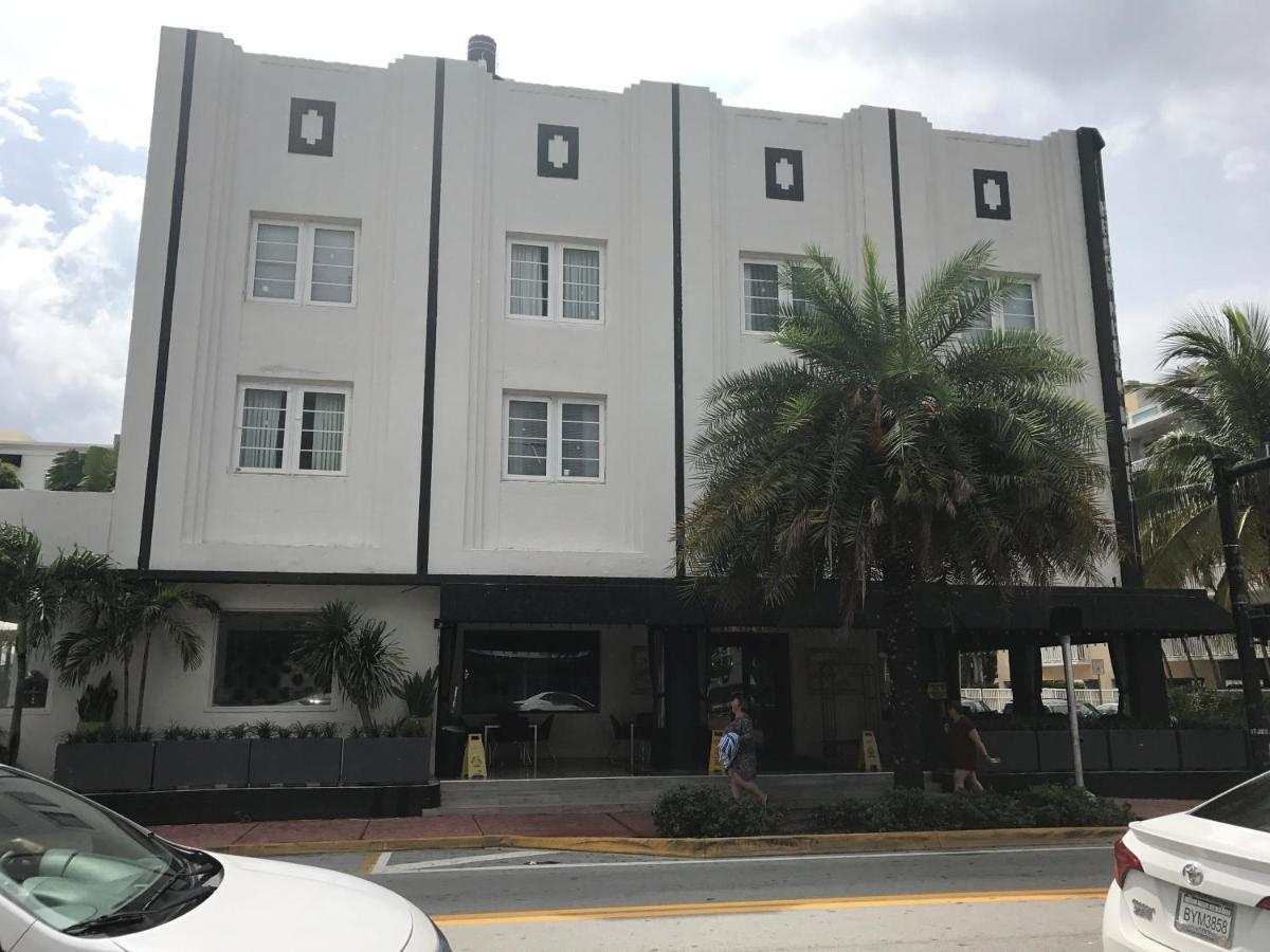  | South Beach Plaza Hotel