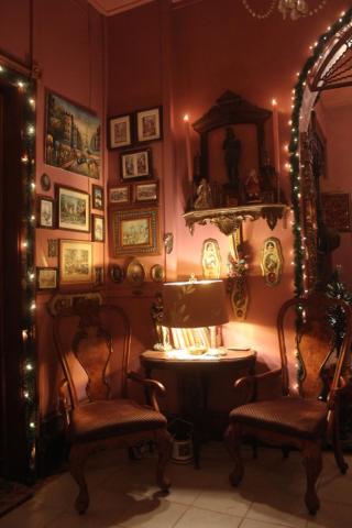 | Riverview Mansion Hotel