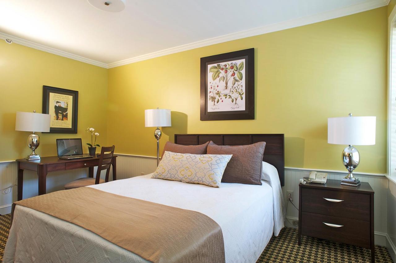  | Concord's Colonial Inn