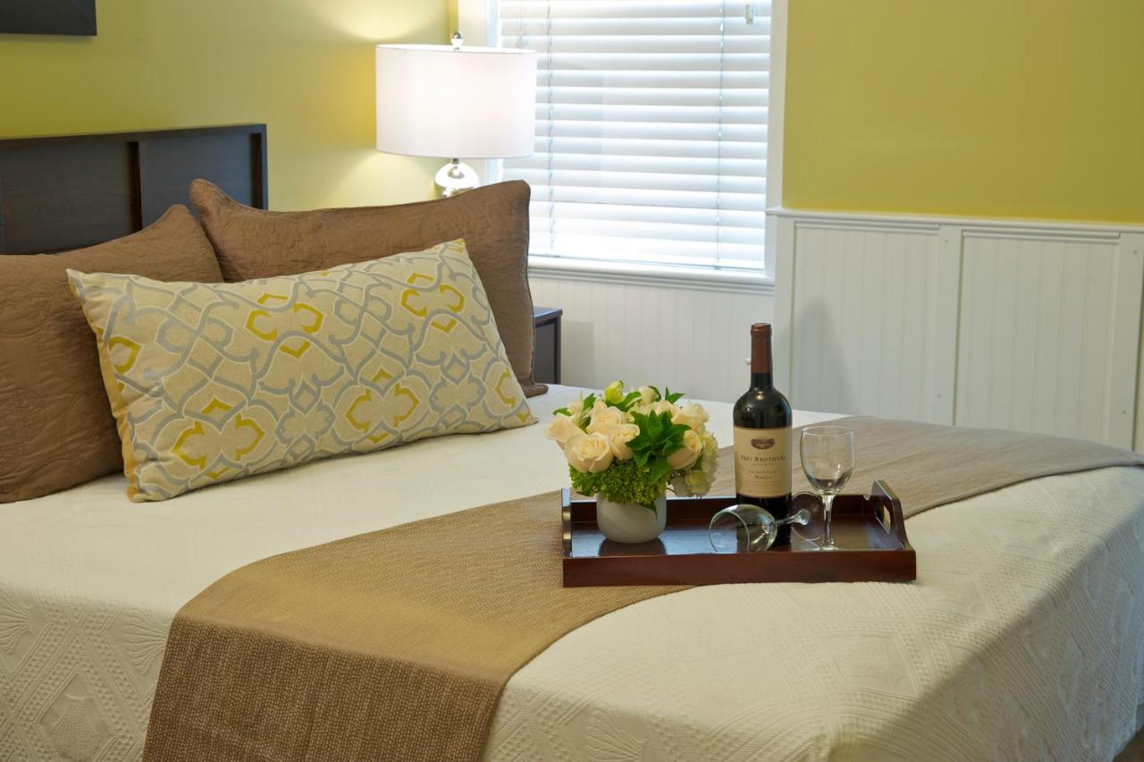  | Concord's Colonial Inn