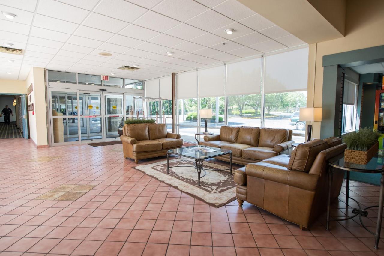 | Hope Hotel and Richard C. Holbrooke Conference Center