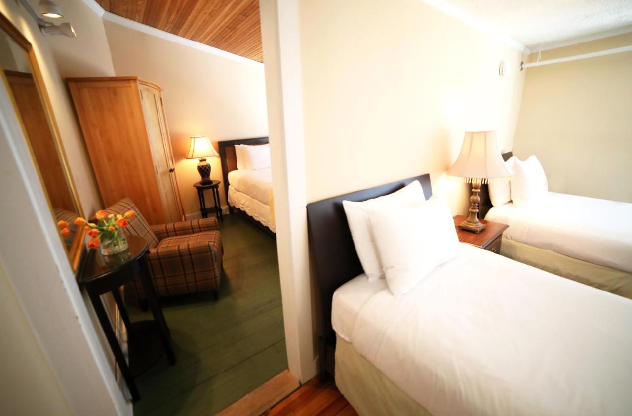 | The Kennebunk Inn