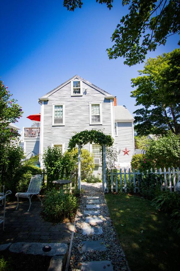  | Sally Webster Inn