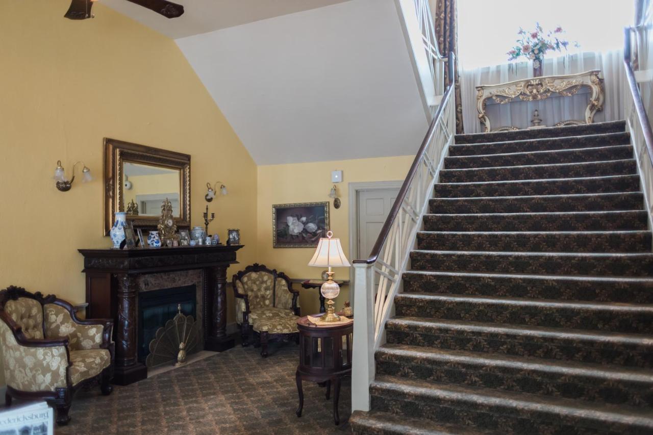 | Inn at the Olde Silk Mill