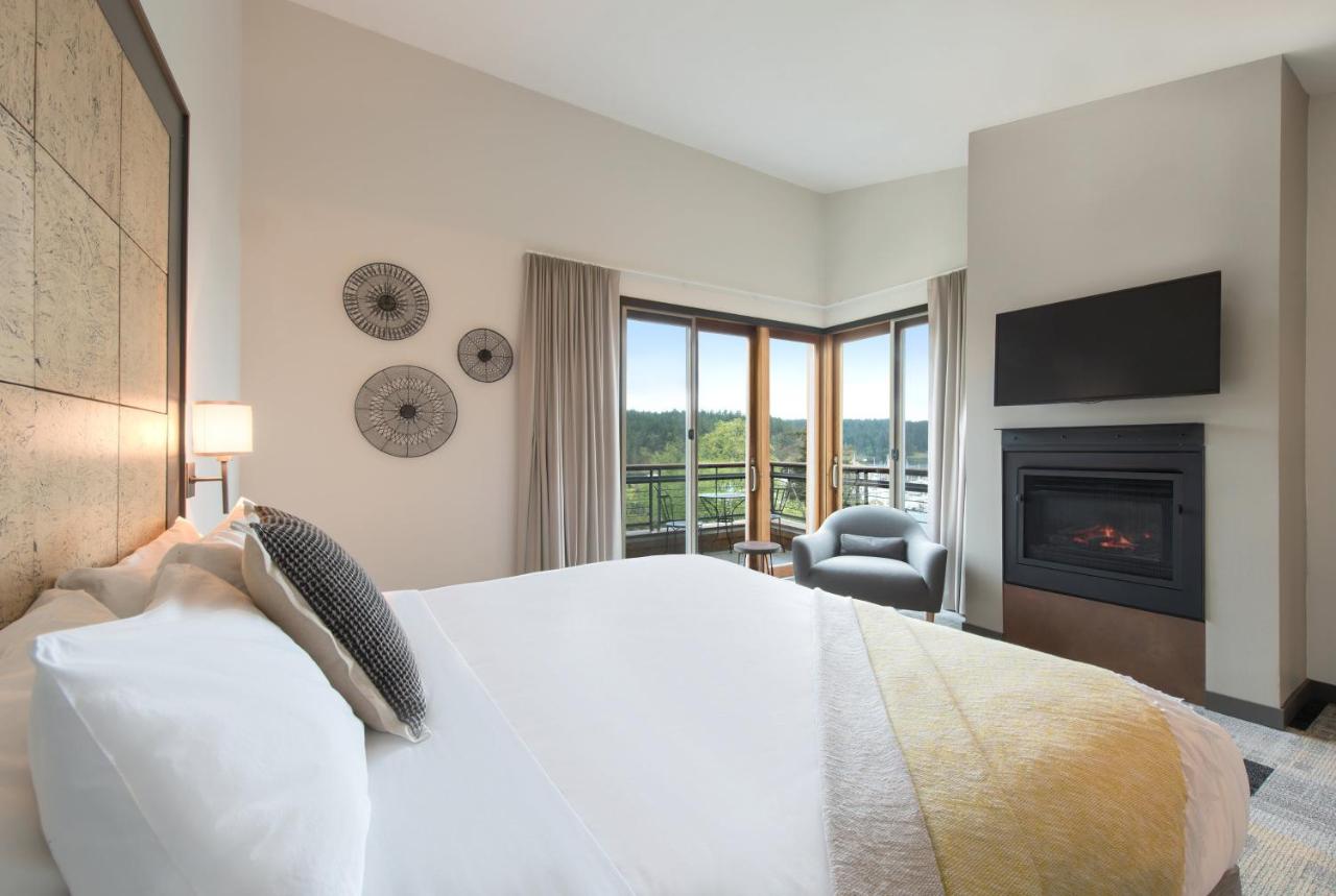 | Friday Harbor House