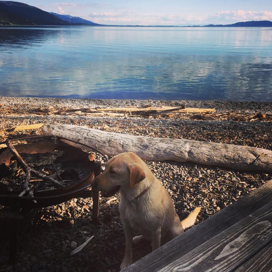 | Flathead Lake Resort
