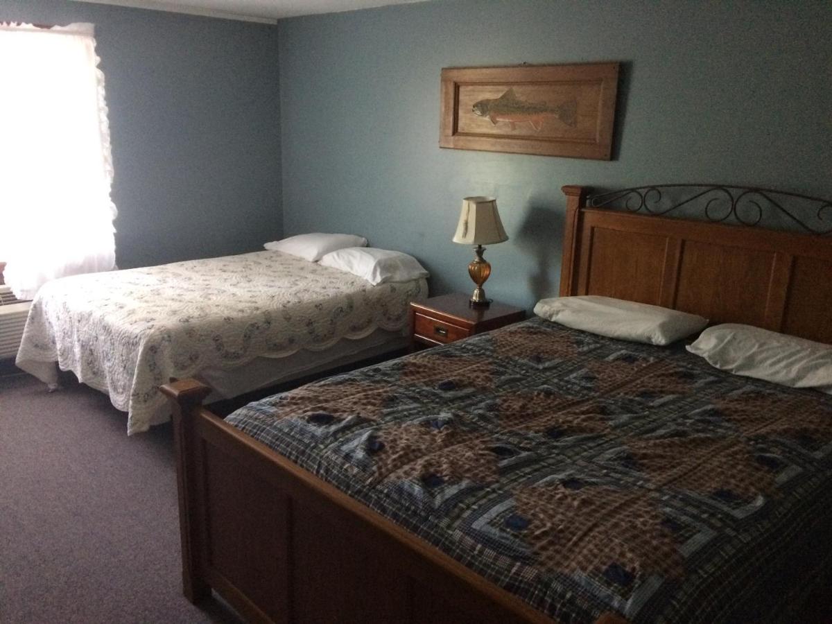 | Chaffee Lodge