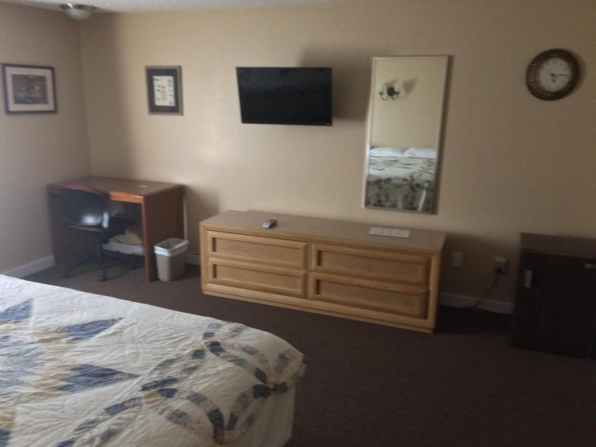 | Chaffee Lodge