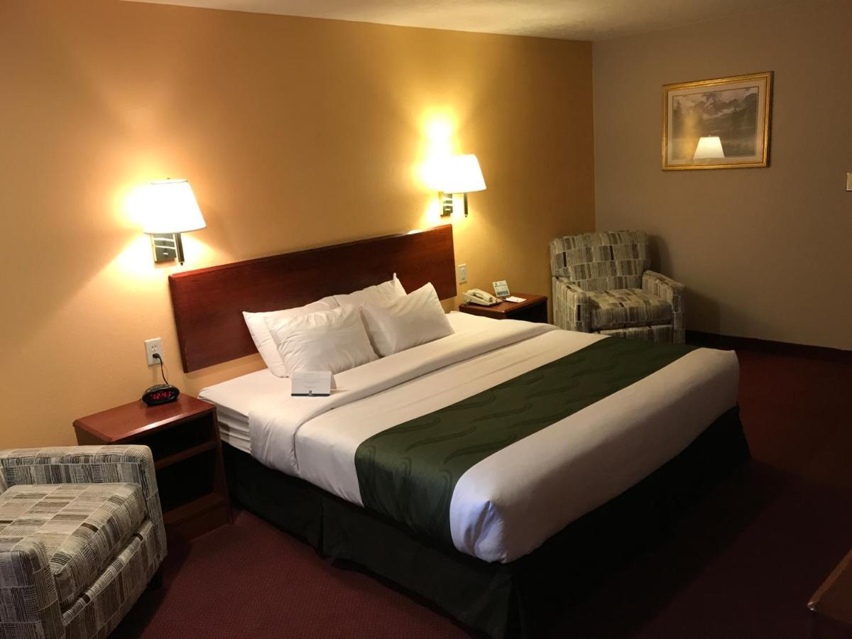 Standard King Room at Quality Inn Cedar City - University Area