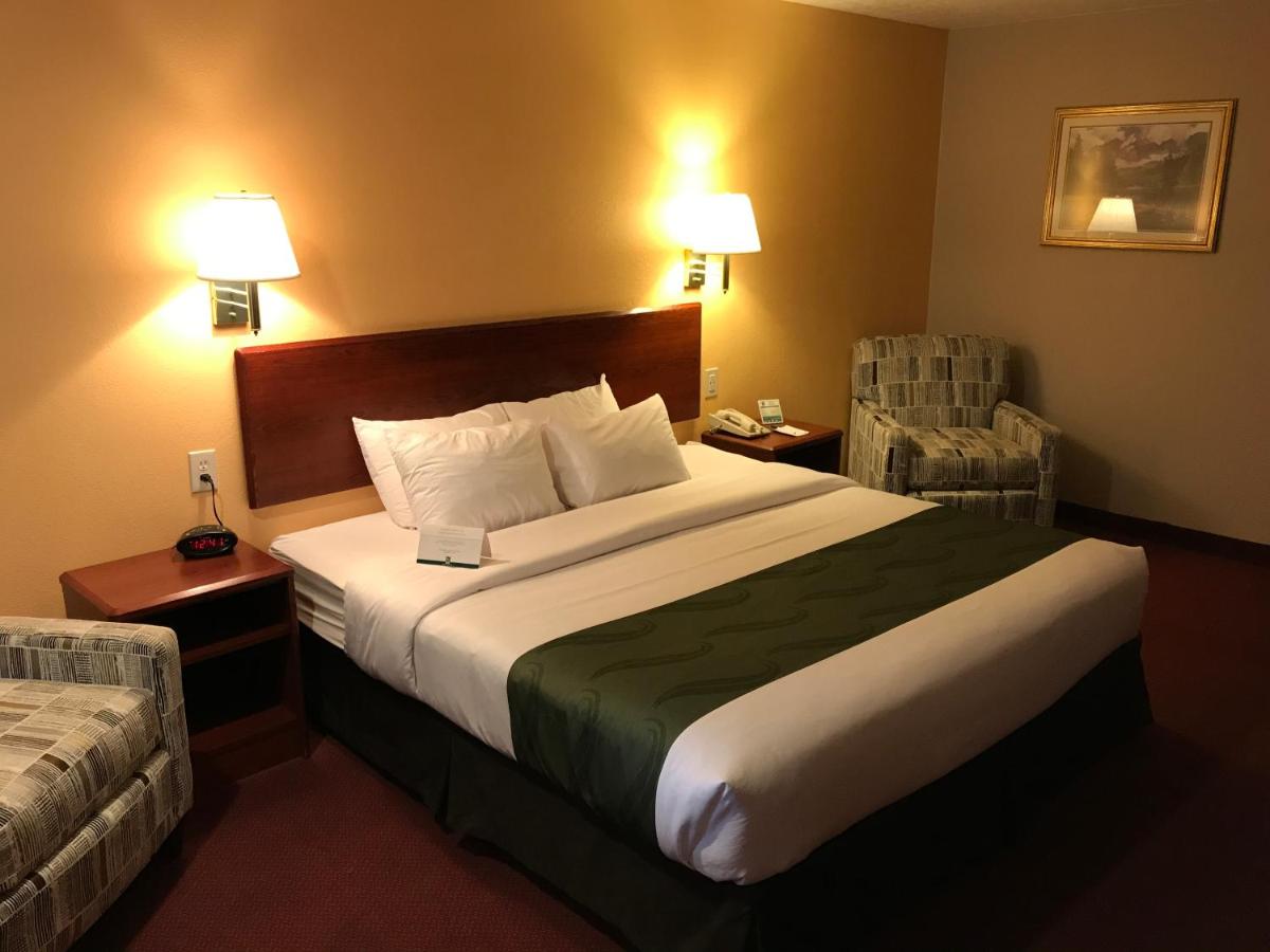Standard King Room at Quality Inn Cedar City - University Area