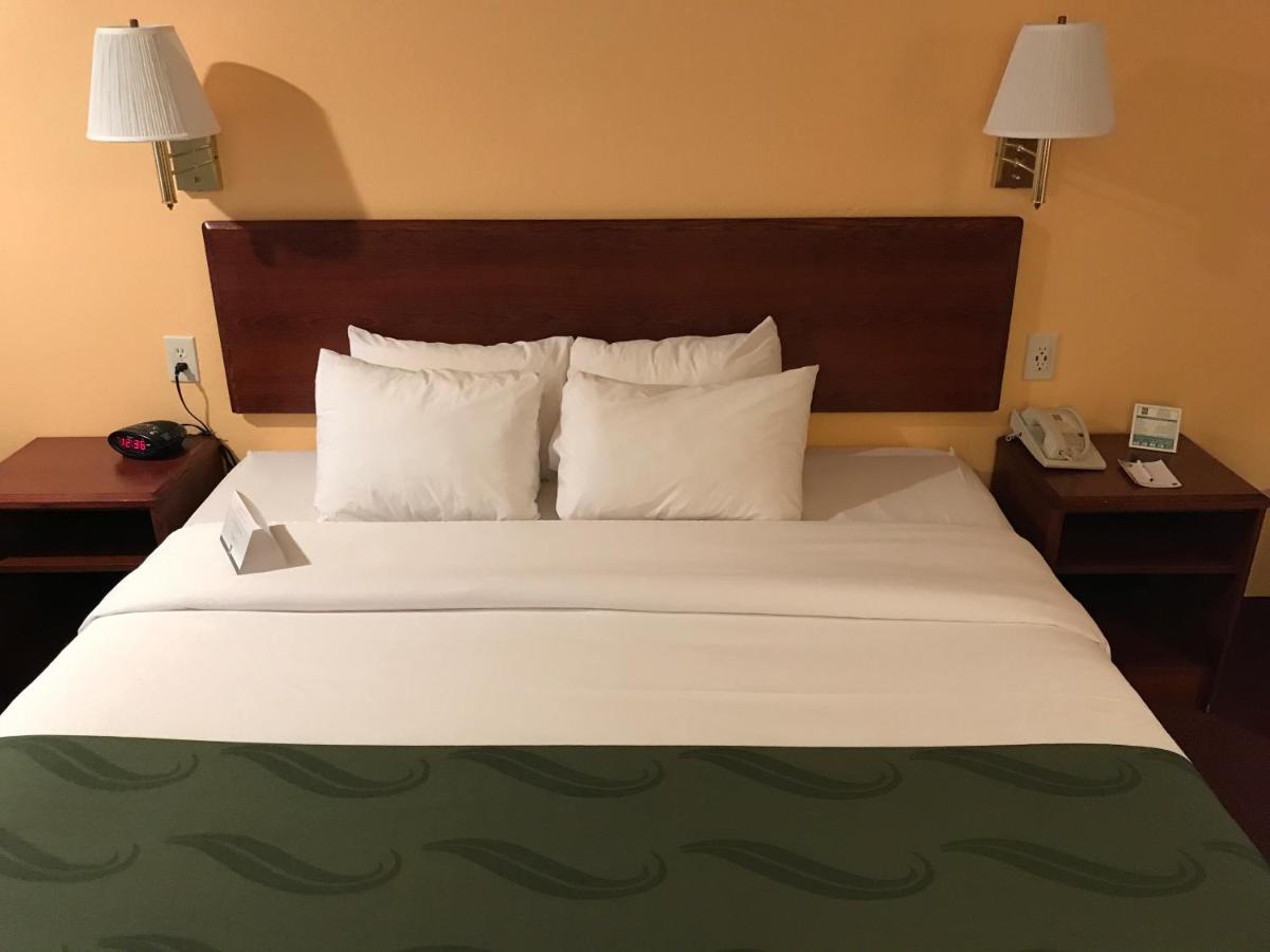 Standard King Room at Quality Inn Cedar City - University Area
