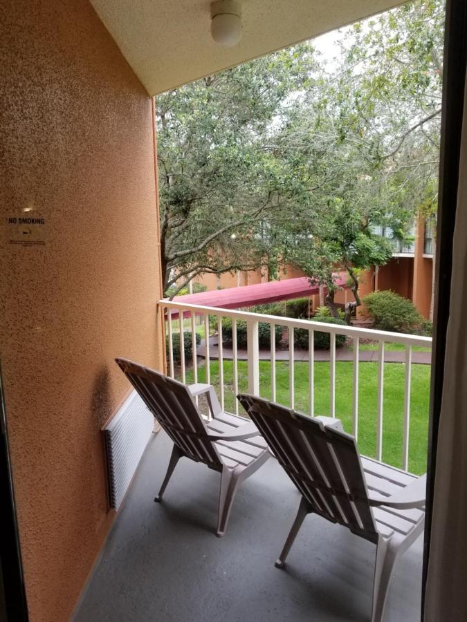 Standard King Room at Stayable Select Gainesville