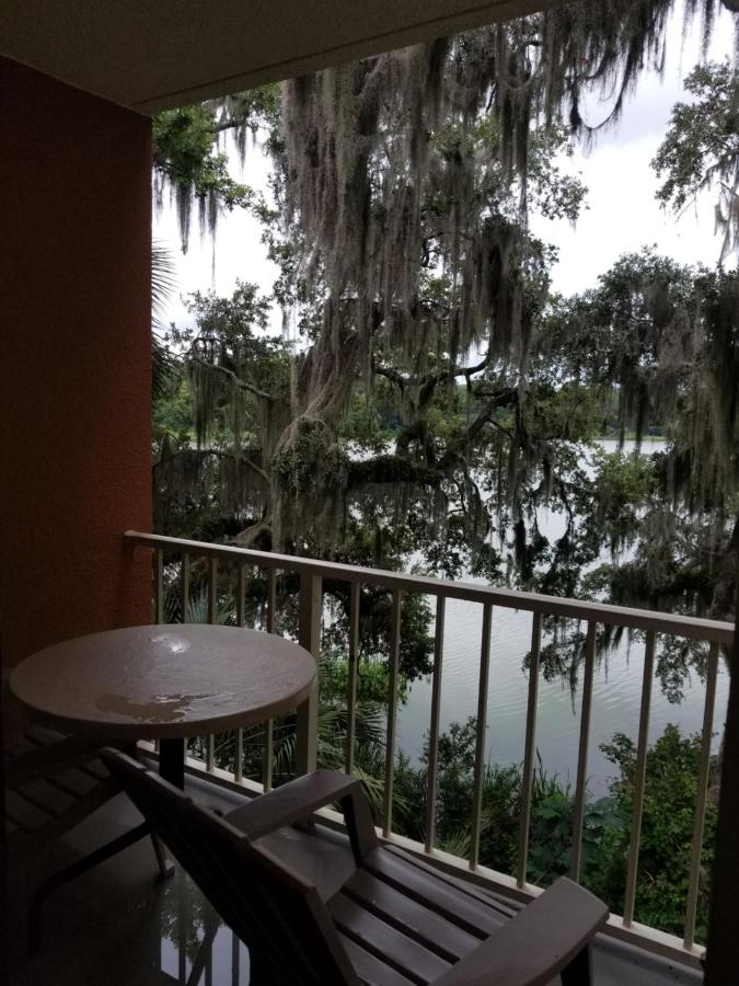 King Suite with Sofa Bed at Stayable Select Gainesville