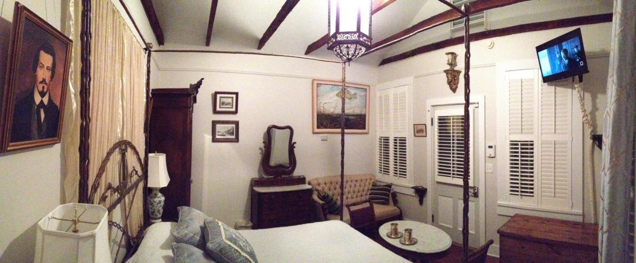 | Stone House Musical B&B