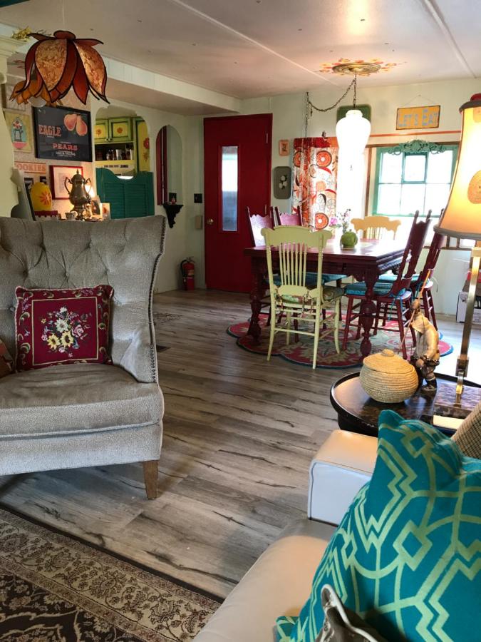 | Klutina Kate's B&B