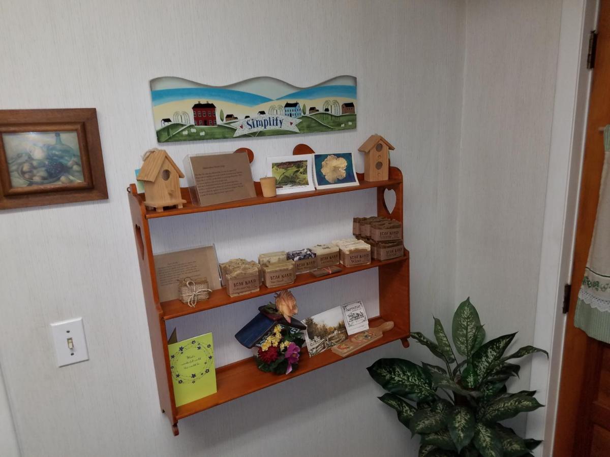 | Kountry Living Bed and Breakfast