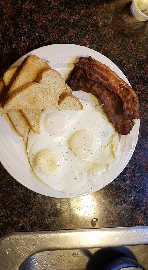 | Kountry Living Bed and Breakfast