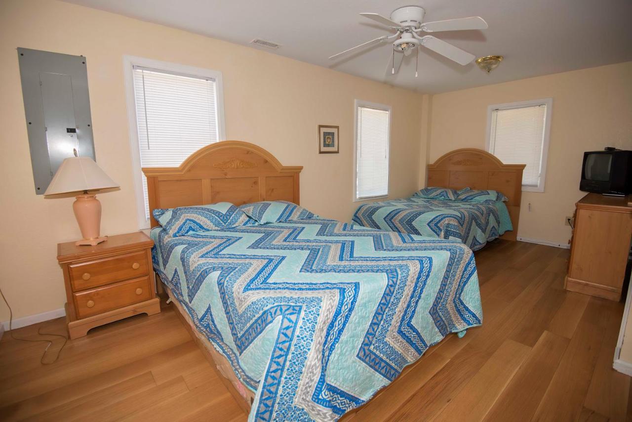 | Avon Cottages