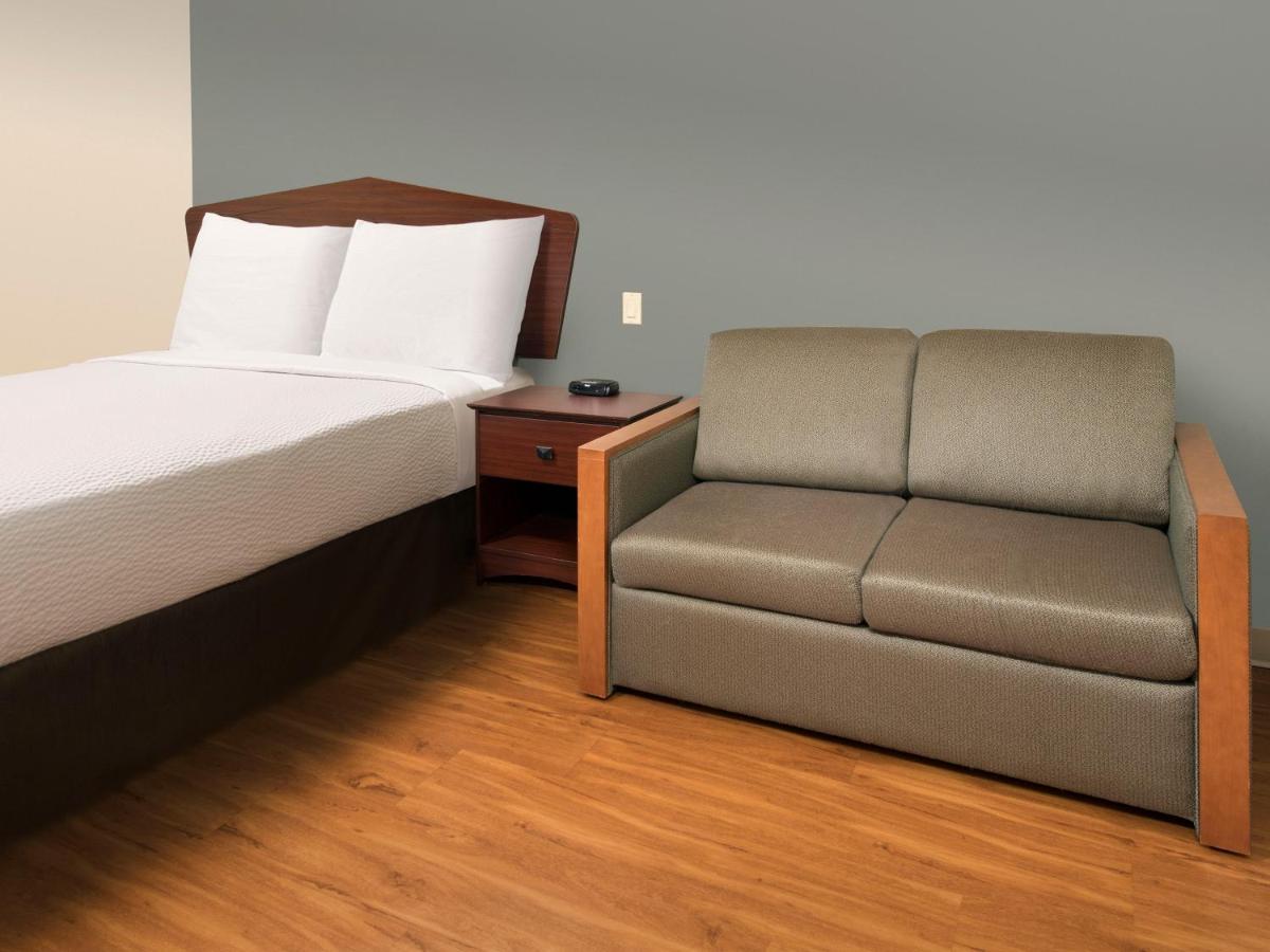 Standard Double Room with Sofa Bed - Non-Smoking at WoodSpring Suites Topeka